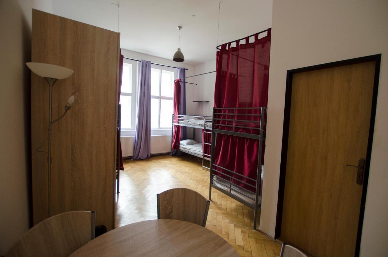 Globe Adults Only Praha